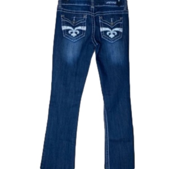 Size 5/6 Hydraulic boot cut jeans. - Picture 2 of 3